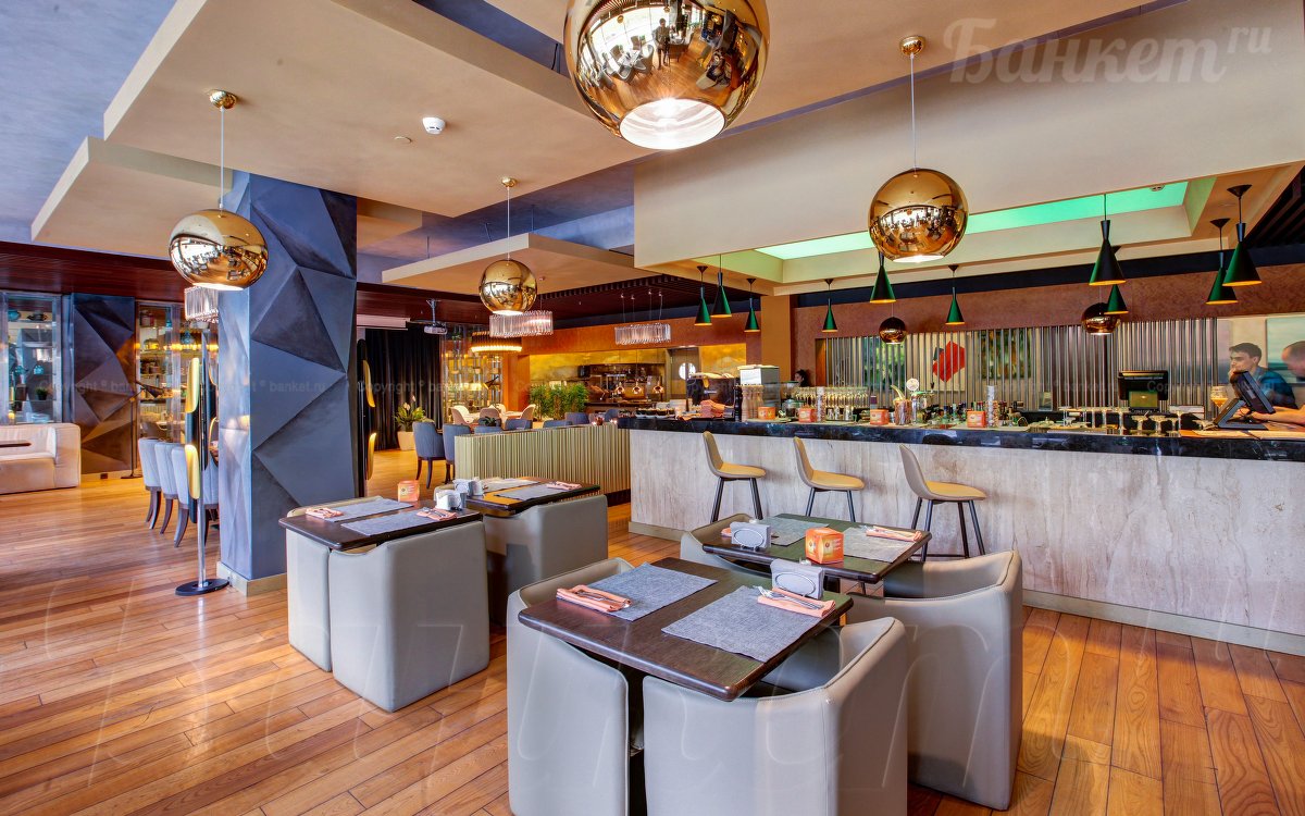 Зал один, лауж зона, зона с камином, бар — фото 25