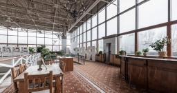 Балкон — подробнее о зале