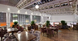 Балкон — интерьер зала