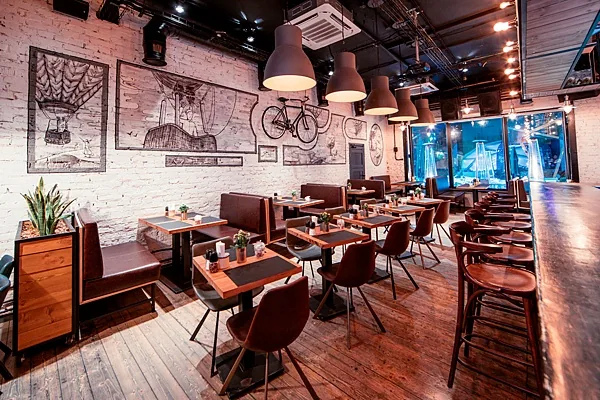 Лофт Дружба — Iskra Bar, Москва