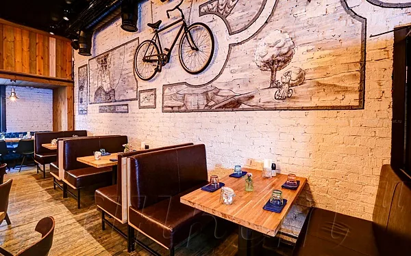 Лофт Дружба — Iskra Bar, Москва
