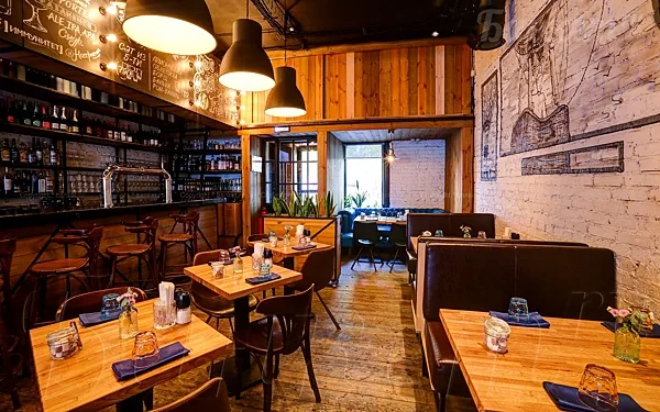 Лофт Дружба — Iskra Bar, Москва