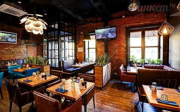 Лофт Искра — Iskra Bar, Москва