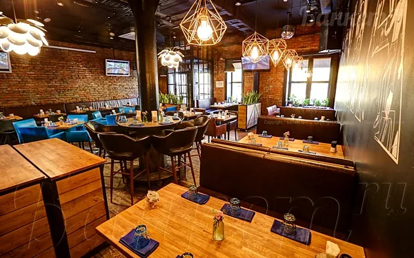 Лофт Искра — Iskra Bar, Москва
