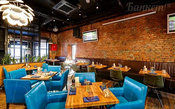 Лофт Искра — Iskra Bar, Москва