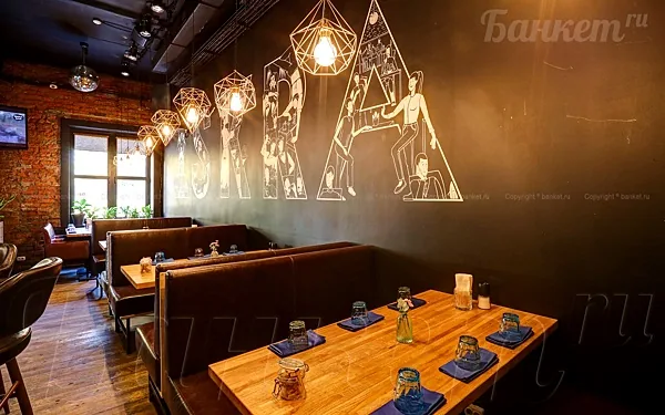 Лофт Искра — Iskra Bar, Москва