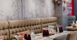 Тронный зал — подробнее о зале