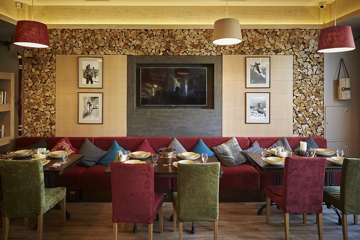 Зал Камин — Семейное кафе АндерСон на Обручева