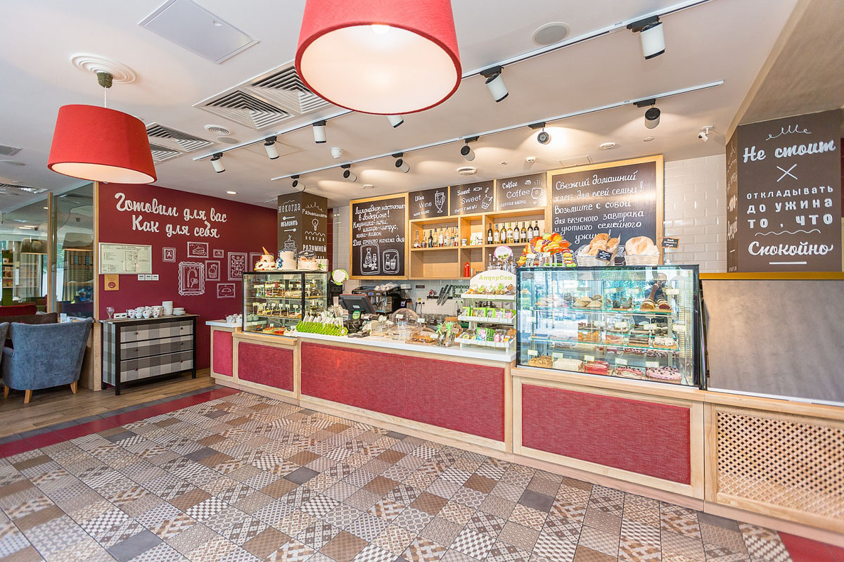 Кафе — Семейное кафе АндерСон на Обручева