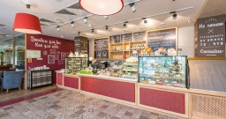 Кафе — интерьер зала