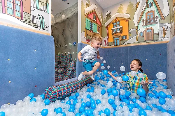 Кафе — Семейное кафе АндерСон на Обручева, Москва