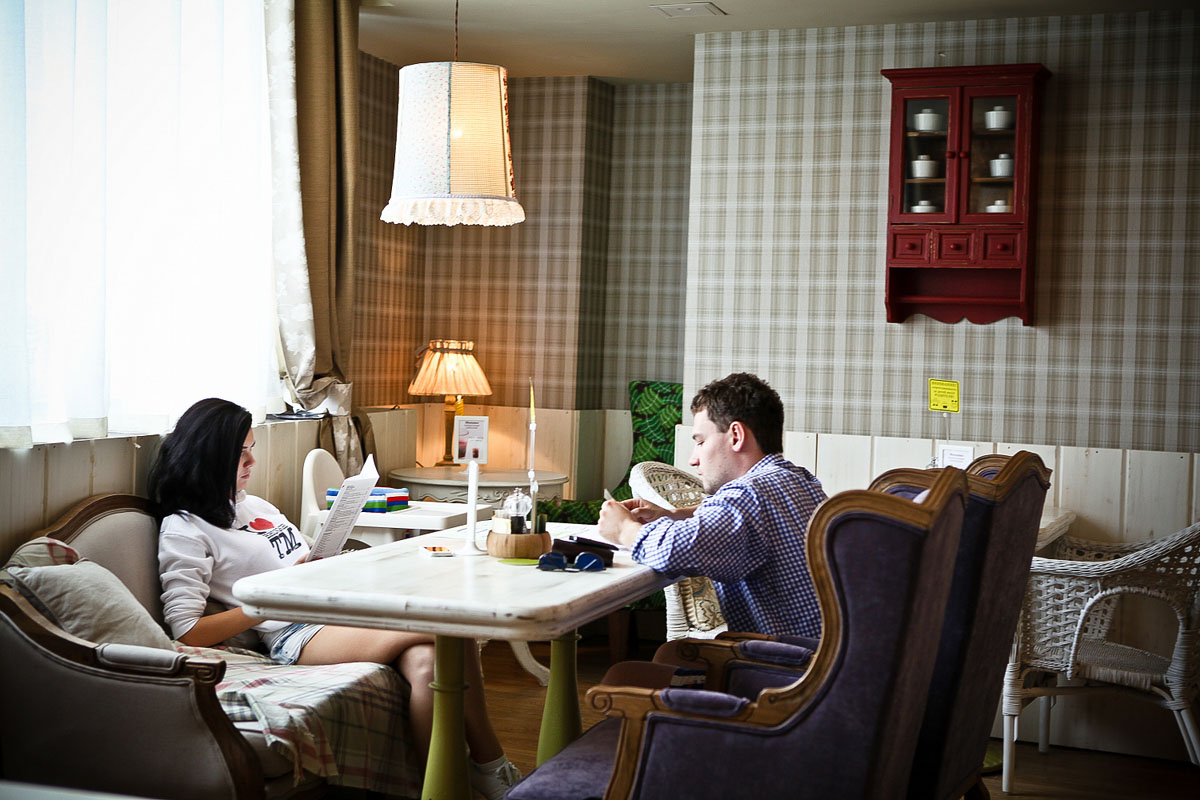 Семейное кафе АндерСон Братиславская — Зал Кошкин дом, фото банкетного зала