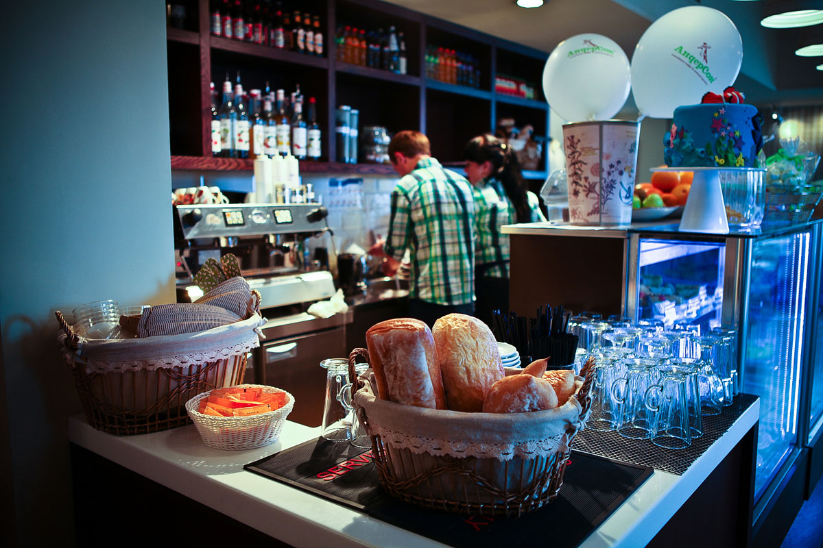 Кафе — Семейное кафе АндерСон Братиславская