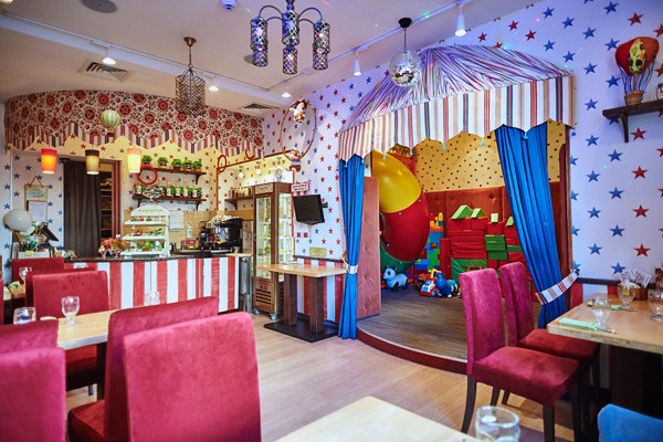 Зал Циркус — интерьер зала