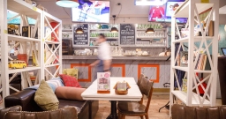 Кафе, 1-й этаж — интерьер зала