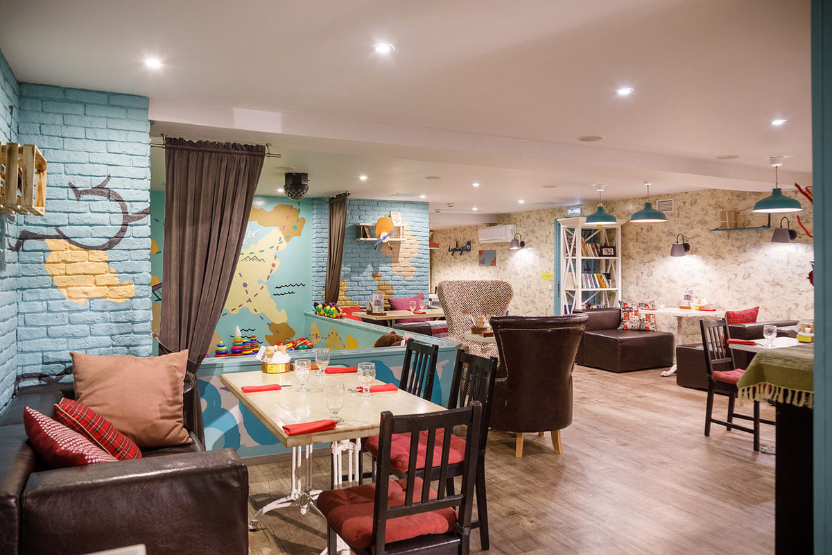 Зал Вояж — Семейное кафе АндерСон для Пап