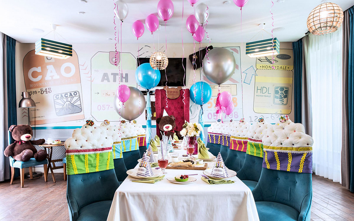 Семейное кафе АндерСон на Кусковской — Зал Колумб, фото банкетного зала