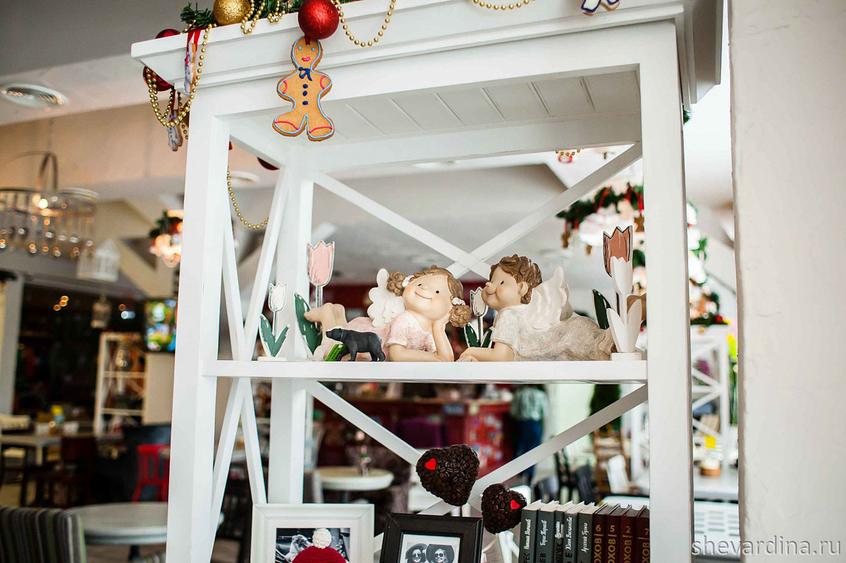 Большой зал Пэчворк — Семейное кафе АндерСон Зеленоград