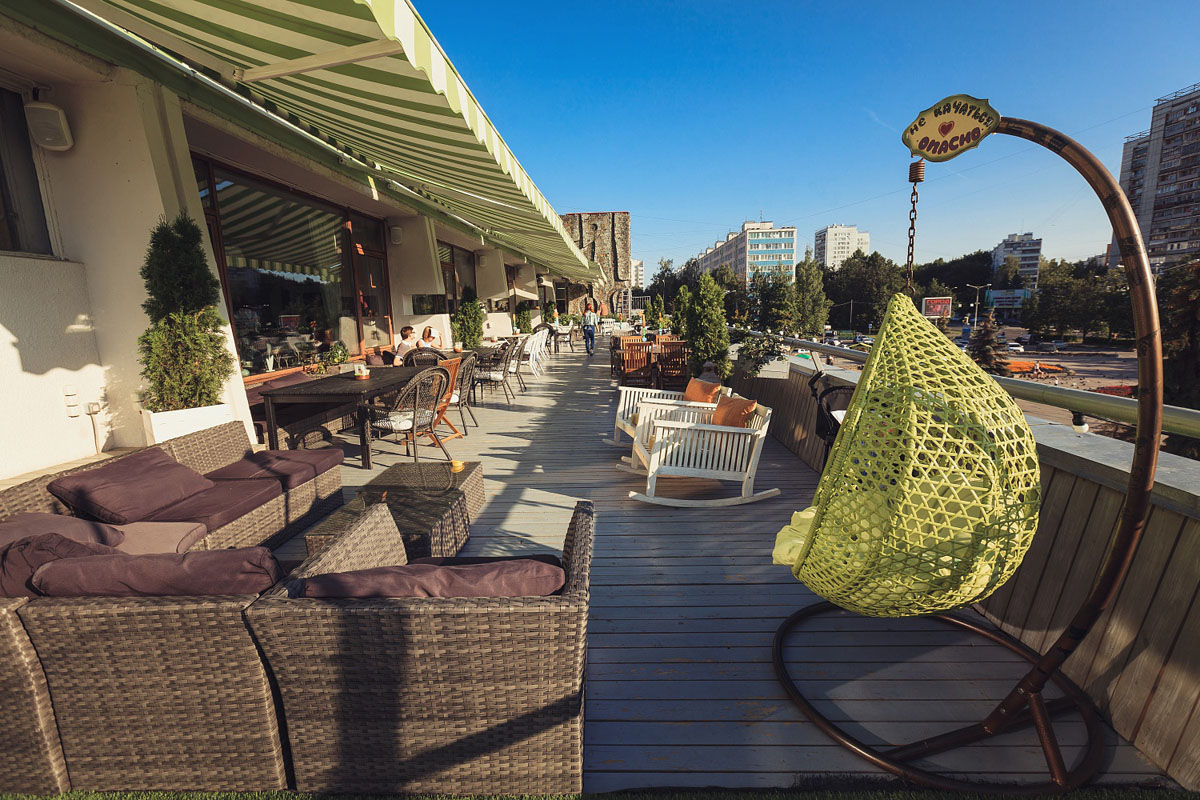 Летний балкон — Семейное кафе АндерСон Зеленоград