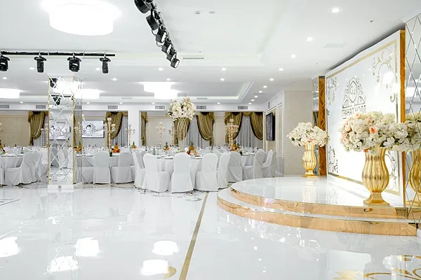 Большой зал — Гранат Hall, Москва