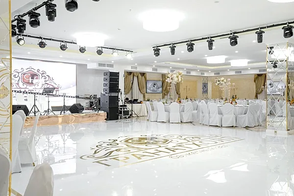 Большой зал — Гранат Hall, Москва
