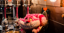 Основной зал