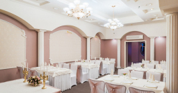 Основной зал