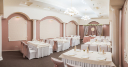 Основной зал