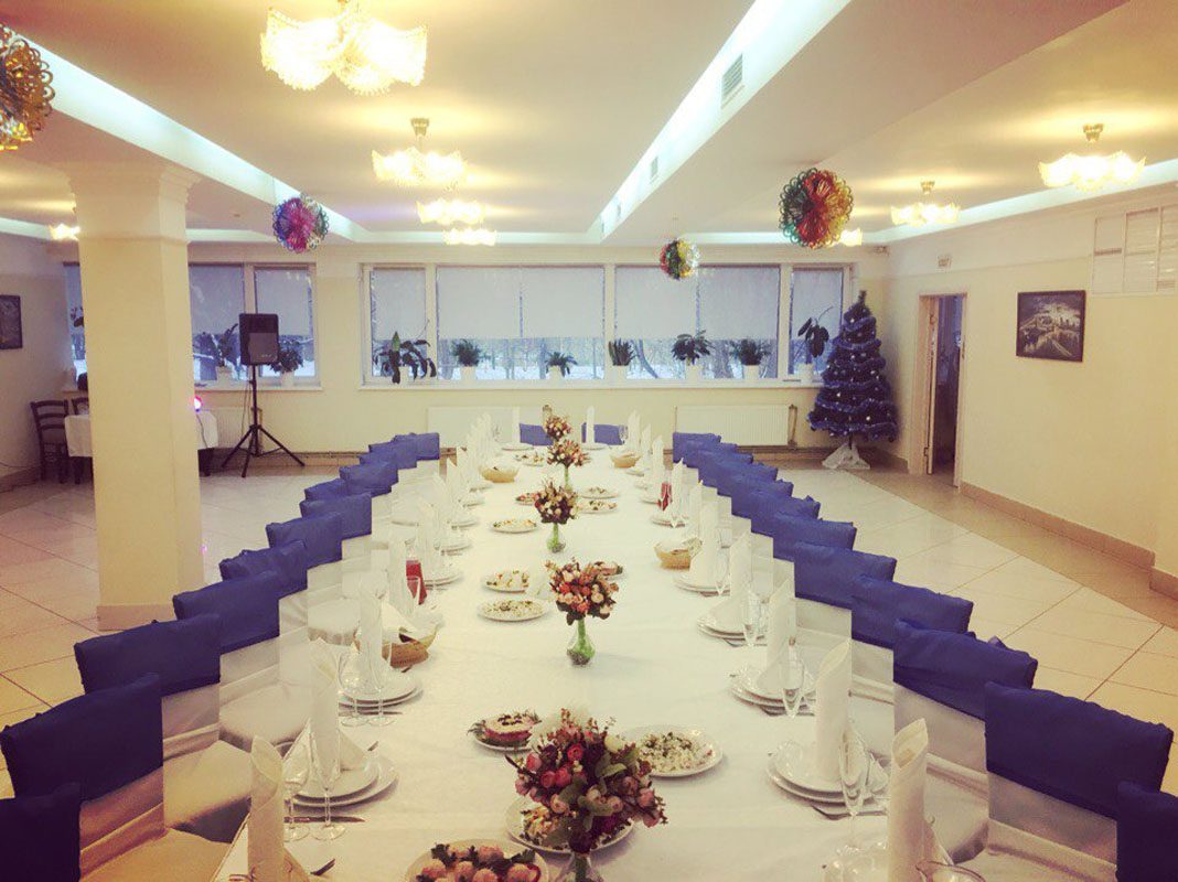 Основной зал — Вкусно Подано & Московский праздник