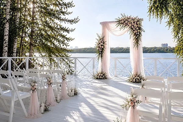 Средний шатер — White Park New Riga Bay, Москва