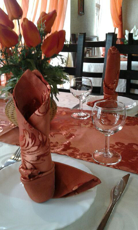 Основной зал — Ресторан Емеля