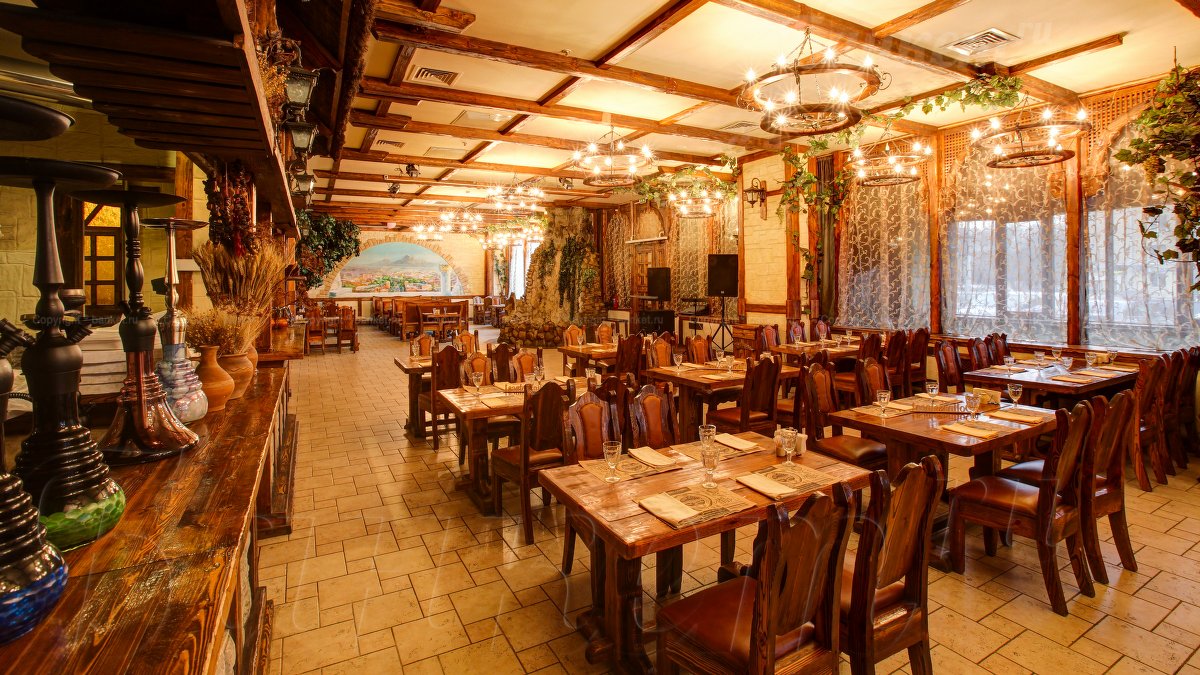 Ресторан Долина Солнца на Ленинградском шоссе — Общий зал, фото банкетного зала