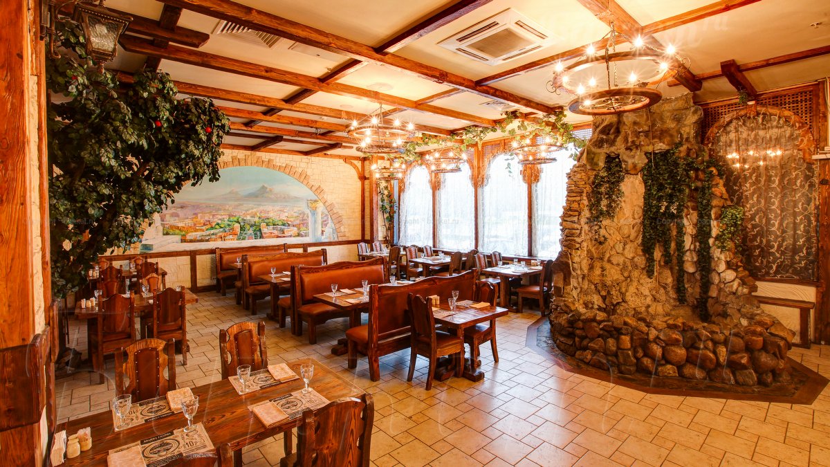 Общий зал — Ресторан Долина Солнца на Ленинградском шоссе