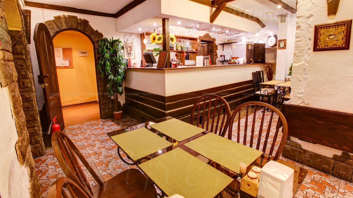 Основной зал — Скай Гранд Кафе