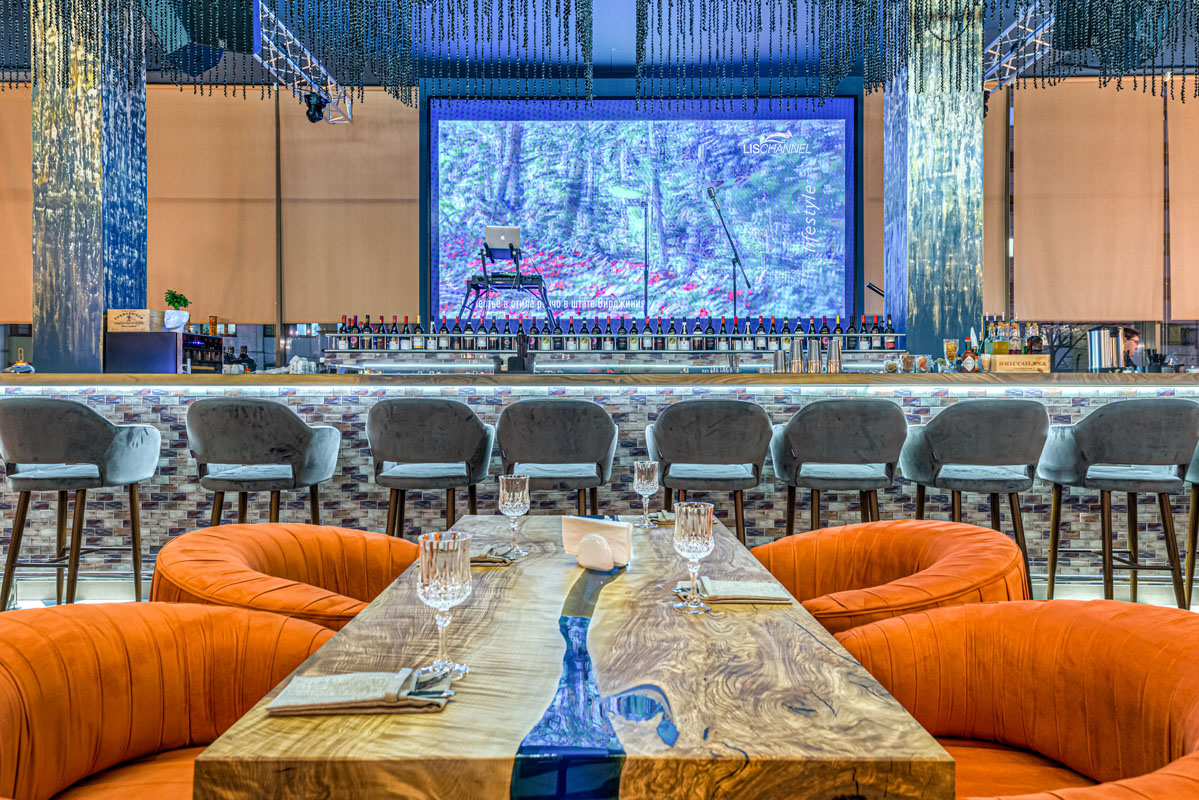 Зал со сценой Зал со сценой — фото 9