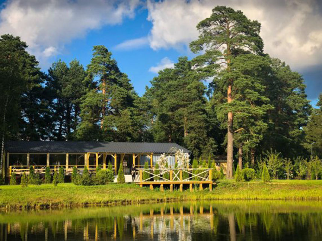 Основной зал