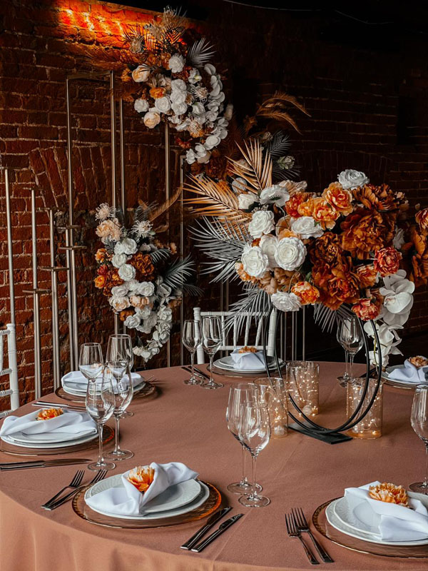 Основной зал — Крым terrace Moscow