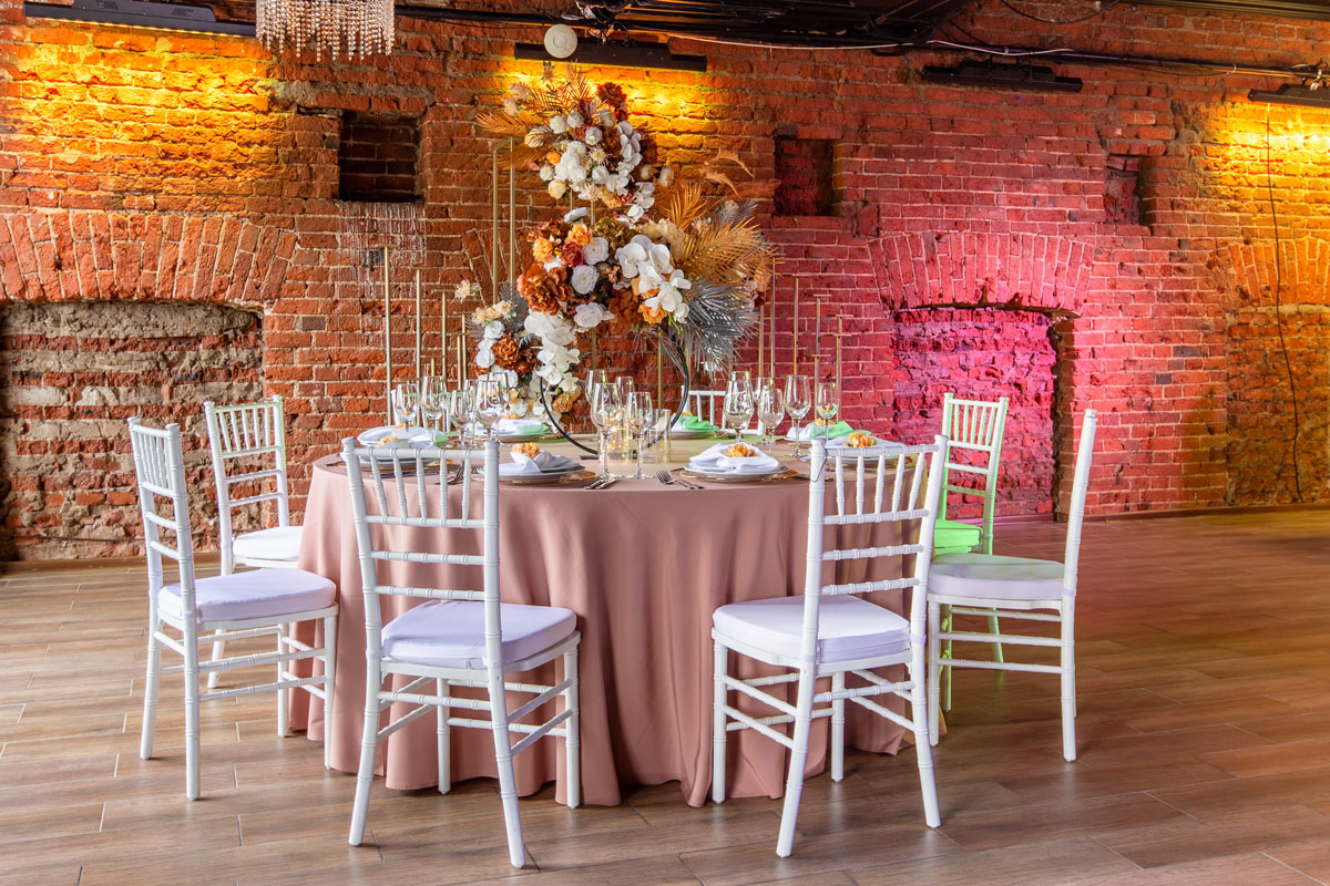 Основной зал — Крым terrace Moscow