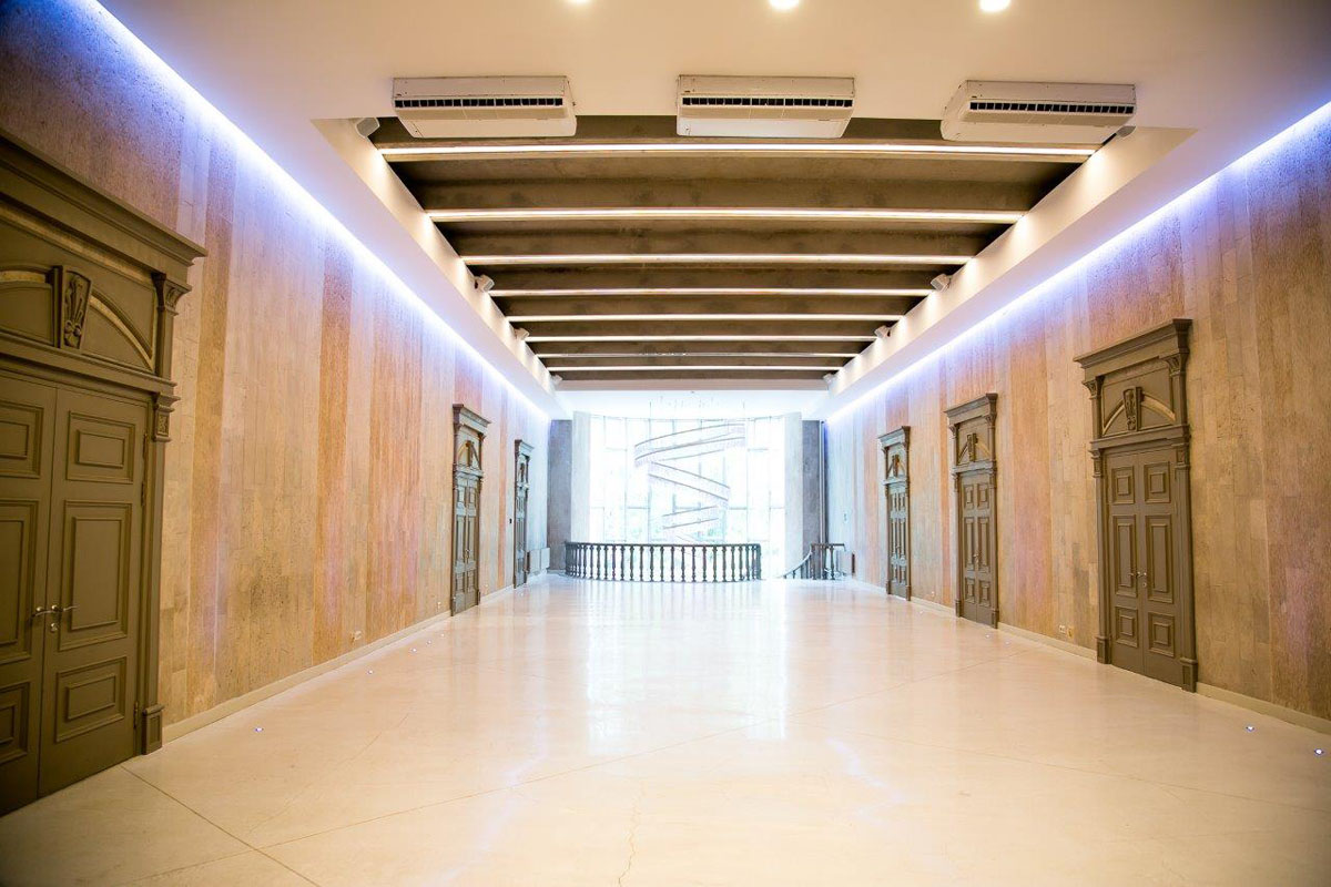 Фойе — Согласие Hall