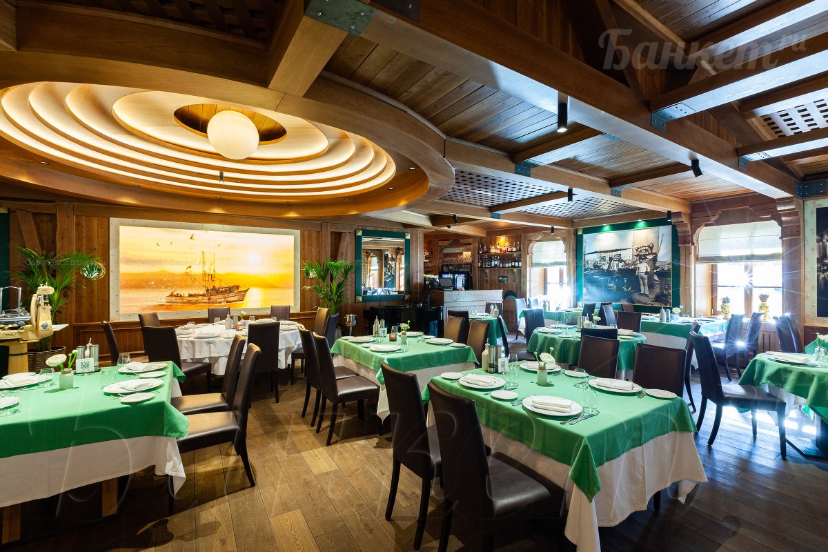 Основной зал — Assunta Madre