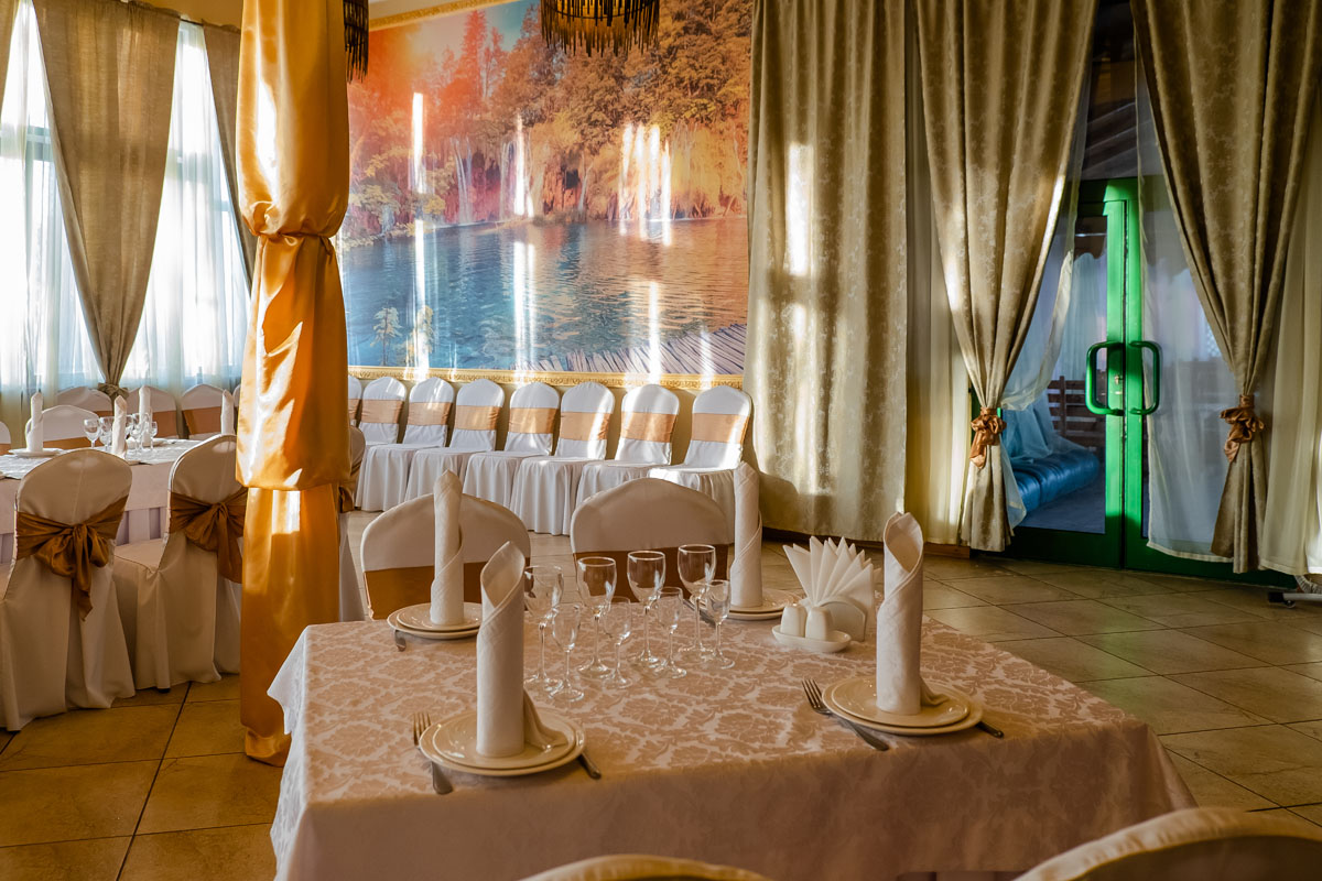 Банкетный зал — Кафе Авет