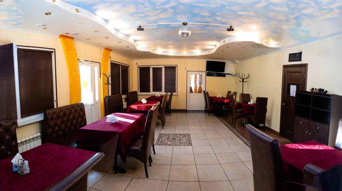 Малый зал — Кафе Авет