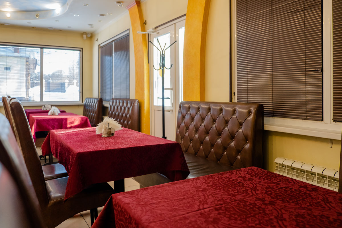 Малый зал — Кафе Авет