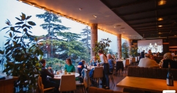 Основной зал — интерьер зала