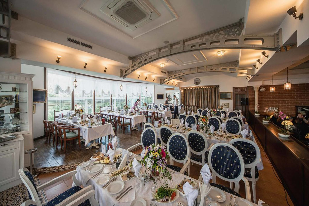 Основной зал