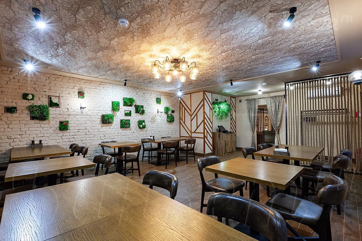 Средний зал — банкетный зал Veranda grill cafe, фото