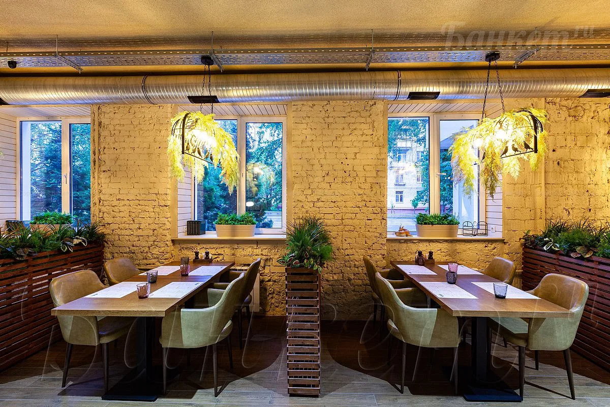 Veranda grill cafe — Основной зал, фото банкетного зала