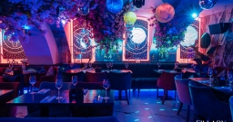 Основной зал