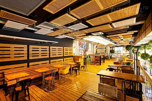 Третий балкон — Гастрономическая улица strEAT, Москва