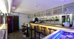 Барная зона — подробнее о зале